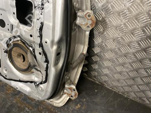 Left front door MAZDA DEMIO (DW) 1.3 16V (DW3W, DW19) | BP21956201C2 
