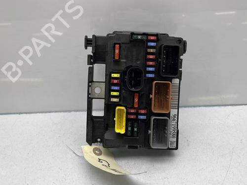 Used Fuse box PEUGEOT 207 (WA_, WC_) 1.4 16V (95 hp) 26527748