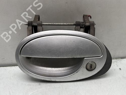 Used Front left exterior door handle OPEL MERIVA A MPV (X03) 1.7 CDTI (E75) (100 hp) 31379298