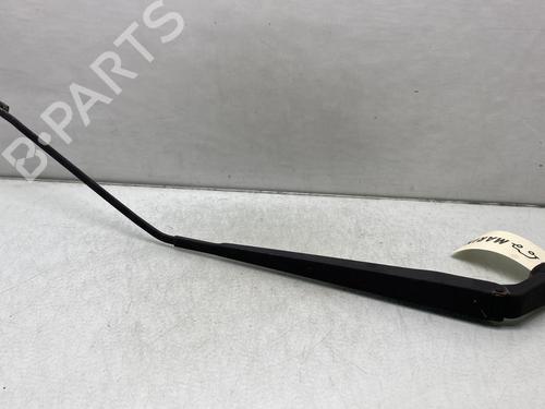 Used Front windshield wiper arm SUZUKI ALTO VII (GF, HA25_, HA35_) 1.0 (AMF310, GFC31S) (68 hp) 22314808