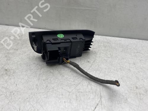 Used Right front window switch Right front window switch OPEL ZAFIRA TOURER C (P12) 1.4 (75) (120 hp) 19970706 19970706