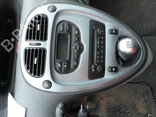 Right front fenders CITROËN XSARA PICASSO (N68) 1.6 HDi | BP28042079C42 