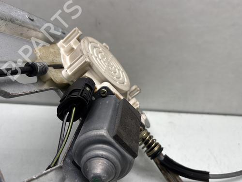 Front left window mechanism BMW 5 (E39) 520 d | BP29615471C22 