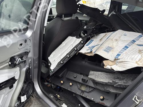 Deurruit rechts achter PEUGEOT 5008 II (MC_, MJ_, MR_, M4_) 1.2 THP (MRHNYH, MRHNYW, MRHNSJ, MRHNSU, MRHNSM) | BP30864066C21