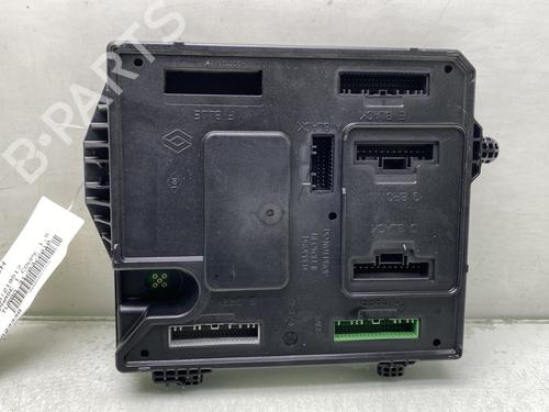 Used Fuse box RENAULT MEGANE III Coupe (DZ0/1_) 1.5 dCi (DZ09, DZ0D, DZ1F, DZ1G, DZ14, DZ29) (110 hp) 22608306