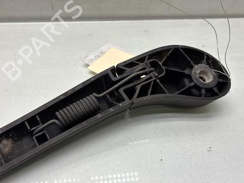 Bagrudeviskerarm Bagrudeviskerarm RENAULT CLIO III (BR0/1, CR0/1) 1.5 dCi (BR17, CR17) (86 hp) 33724299 33724299