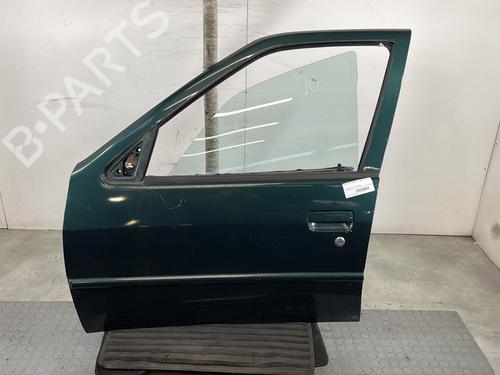 Used Left front door PEUGEOT 306 Hatchback (7A, 7C, N3, N5) 1.8 16V (110 hp) 31758089