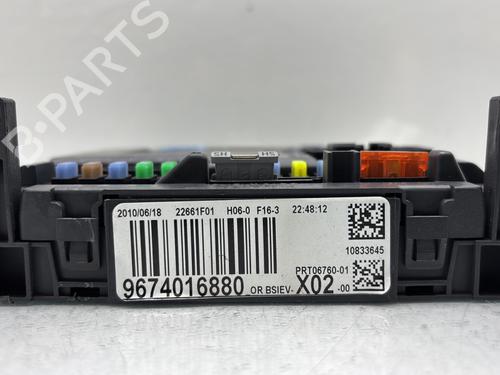 fuse-box-citroen-c3-ii-sc_-2009-28519344 main image