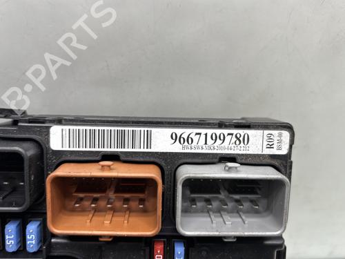 Fuse box CITROËN C3 Picasso (SH_) 1.6 HDi | BP29841787E1