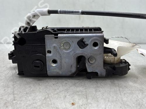 Used Front left lock Front left lock 33724273 33724273