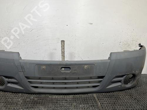 Used Front bumper OPEL VIVARO A Van (X83) 2.0 CDTI (F7) (114 hp) 30941188