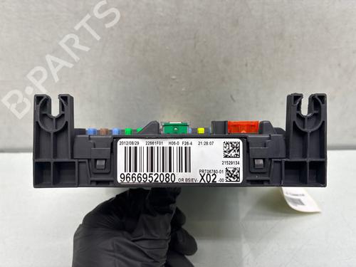 Fuse box CITROËN C3 Picasso (SH_) 1.6 VTi 120 | BP38651167E1  - Image 5