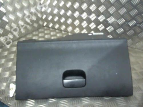 Used Glove box PEUGEOT 308 I (4A_, 4C_) 1.6 HDi (90 hp) 20033121