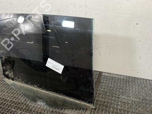 Szyba drzwi tylnych prawych VW GOLF V (1K1) 2.0 SDI | BP30941053C21