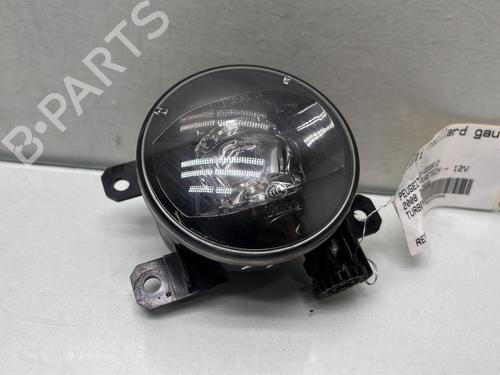 Used Left front fog light PEUGEOT 2008 II (UD_, US_, UY_, UJ_, UR_, UC_) 1.2 PureTech 130 (USHNS, URHNS) (130 hp) 28103057