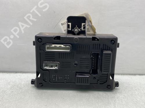 Used Fuse box RENAULT CLIO III (BR0/1, CR0/1) 1.5 dCi (C/BR0G, C/BR1G) (68 hp) 23765883
