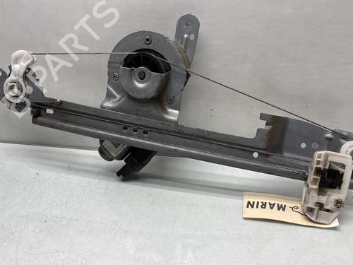 Elevador vidro trás esquerdo RENAULT SCÉNIC II (JM0/1_) 1.5 dCi (JM1E, JM16) (106 hp) 32297155