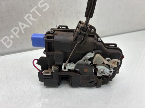 Used Rear right lock Rear right lock 37225754 37225754