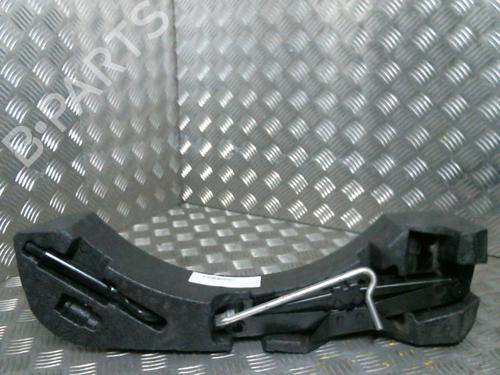 Used Jack Kit NISSAN NOTE (E11, NE11) 1.4 (88 hp) 19980441