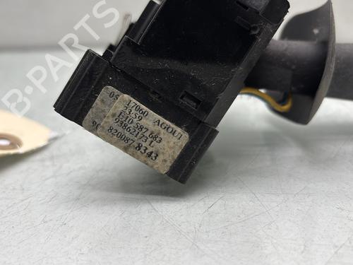 Switch RENAULT TRAFIC II Bus (JL) 2.0 dCi 90 (JL00, JL01, JL0H, JL0M, JL0P, JL0S) | BP32062652I30 - Image 2