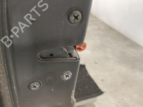 Used Left front door HYUNDAI COUPE II (GK) [2001-2012]  21956334