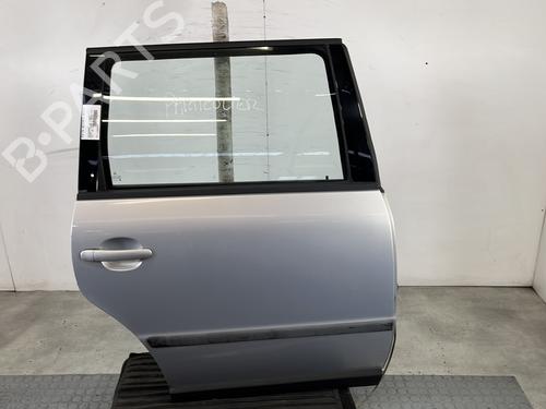 Used Right rear door VW PASSAT B5 Variant (3B5) 1.9 TDI (115 hp) 30156424