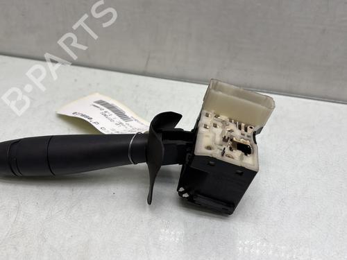 Used Steering column stalk Steering column stalk RENAULT CLIO II Hatchback Van (SB0/1/2_) 1.9 D (SB0R) (54 hp) 33314356 33314356