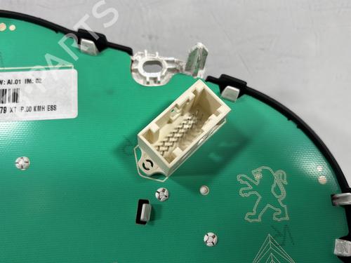 Used Instrument cluster Instrument cluster CITROËN C3 II (SC_) 1.2 VTi 82 (82 hp) 30090547 30090547