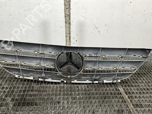 Grille MERCEDES-BENZ B-CLASS Sports Tourer (W245) B 180 CDI (245.207) | BP29609897C40 