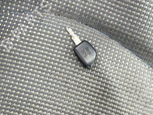 Right taillight PEUGEOT 206 Hatchback (2A/C) 1.4 HDi eco 70 | BP21727575C35 