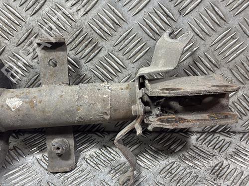 Used Right front shock absorber Right front shock absorber RENAULT MODUS / GRAND MODUS (F/JP0_) 1.5 dCi (FP0D, JP0D) (82 hp) 34183232 34183232