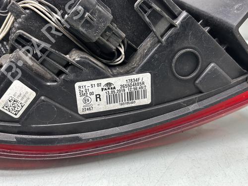 Right taillight RENAULT CLIO V (B7_) 1.3 TCe 130 (B7MF) | BP32297167C35