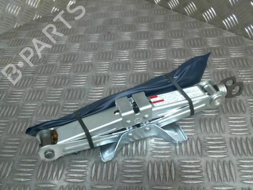 Used Jack Kit OPEL AGILA B (H08) 1.0 (F68) (65 hp) 19980047