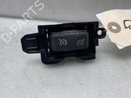 Used Switch RENAULT CAPTUR I (J5_, H5_) 0.9 TCe 90 (90 hp) 23764421