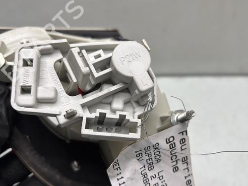 Left tailgate light SKODA SUPERB II (3T4) 2.0 TDI | BP29428995C79 