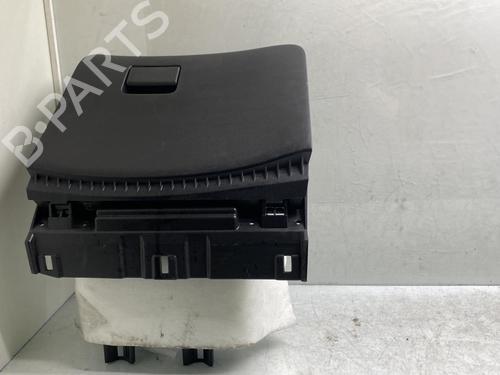 Used Glove box NISSAN JUKE (F15) 1.5 dCi (110 hp) 19972763