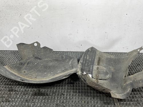 Used Wheel arch RENAULT MEGANE II Estate (KM0/1_) 1.5 dCi (KM16, KM1E) (106 hp) 28610888