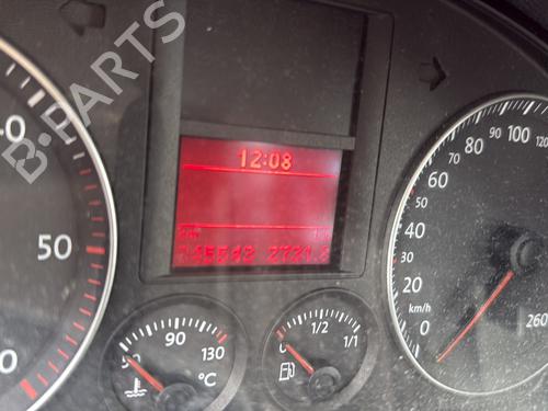 Moteur de trappe à carburant VW GOLF V (1K1) 1.9 TDI | BP30778002E18