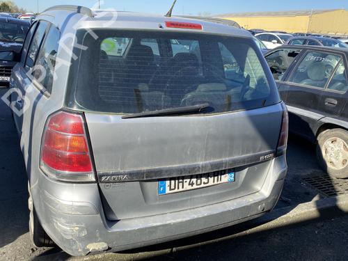 Left headlight OPEL ZAFIRA / ZAFIRA FAMILY B (A05) 1.9 CDTI (M75) | BP29430904C28 