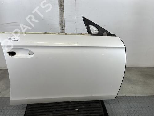 Used Right front door MERCEDES-BENZ CLS (C219) CLS 320 CDI (219.322) (224 hp) 30080268