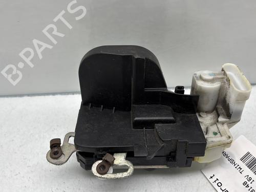 Høyre foran lås ALFA ROMEO 147 (937_) 1.6 16V T.SPARK (937.AXA1A, 937.AXB1A, 937.BXB1A) (120 hp) 29039601
