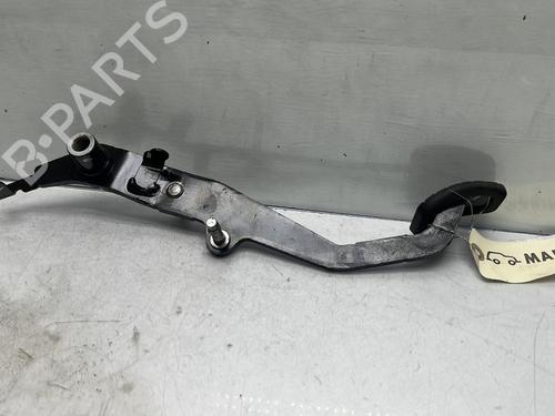 Used Clutch pedal Clutch pedal RENAULT CLIO IV (BH_) 1.5 dCi 75 (75 hp) 20182953 20182953