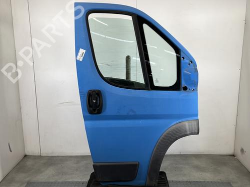 Used Right front door PEUGEOT BOXER Platform/Chassis 3.0 HDi 160 (156 hp) 31804680