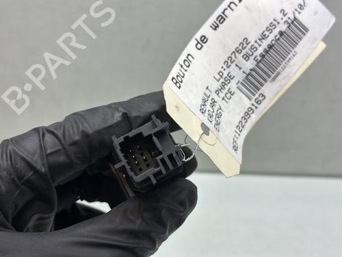 Warning switch RENAULT KADJAR (HA_, HL_) 1.2 TCe 130 (HLMR) | BP33711351I22 - Image 2