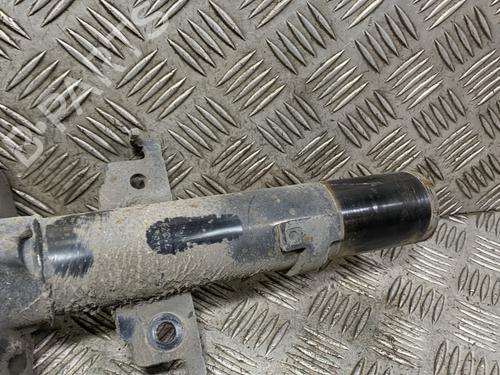 Used Left front shock absorber Left front shock absorber RENAULT MEGANE IV Hatchback (B9A/M/N_) 1.2 TCe 130 (B9MR) (130 hp) 32339430 32339430