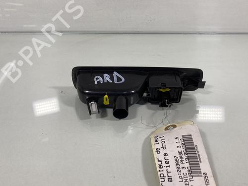 Used Right rear window switch Right rear window switch RENAULT SCÉNIC III (JZ0/1_) 1.5 dCi (110 hp) 20009630 20009630