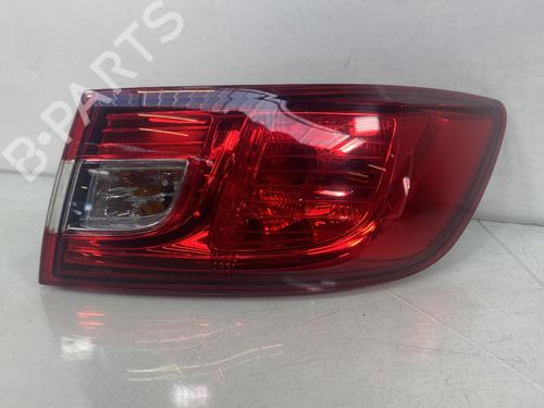 right-taillight-renault-clio-iv-bh_-2012-2013-2014-2015-2016-2017-2018-2019-2020-2021-32682387 main image