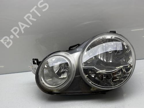 Phare gauche VW POLO IV (9N_, 9A_) 1.4 TDI (75 hp) 31880972
