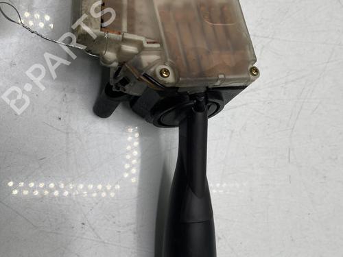Used Switch Switch TOYOTA YARIS (_P1_) 1.4 D-4D (NLP10_, NLP10R) (75 hp) 31331969 31331969