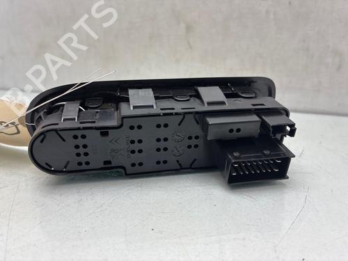 Left front window switch CITROËN C3 II (SC_) 1.6 HDi | BP37648600I27 - Image 2